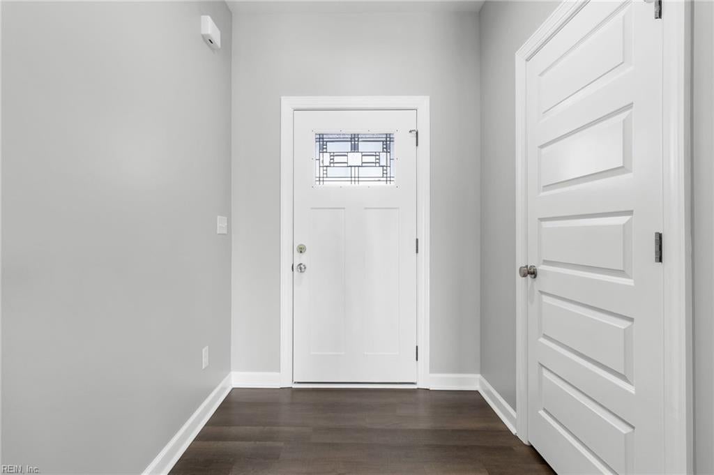 100 Staysail DR