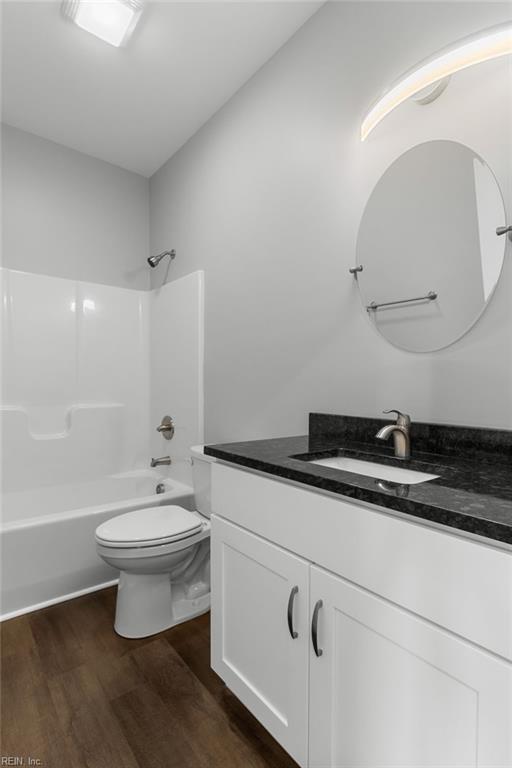 100 Staysail DR