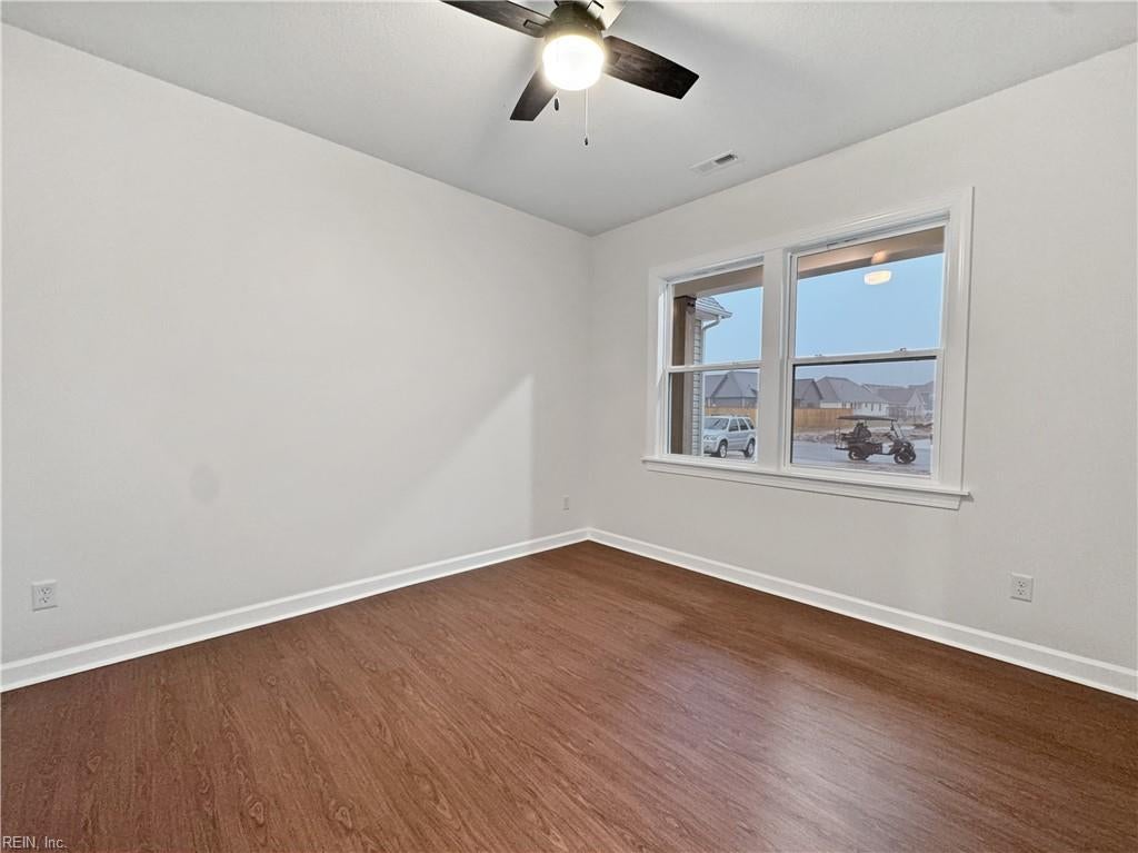 105 Lands End DR