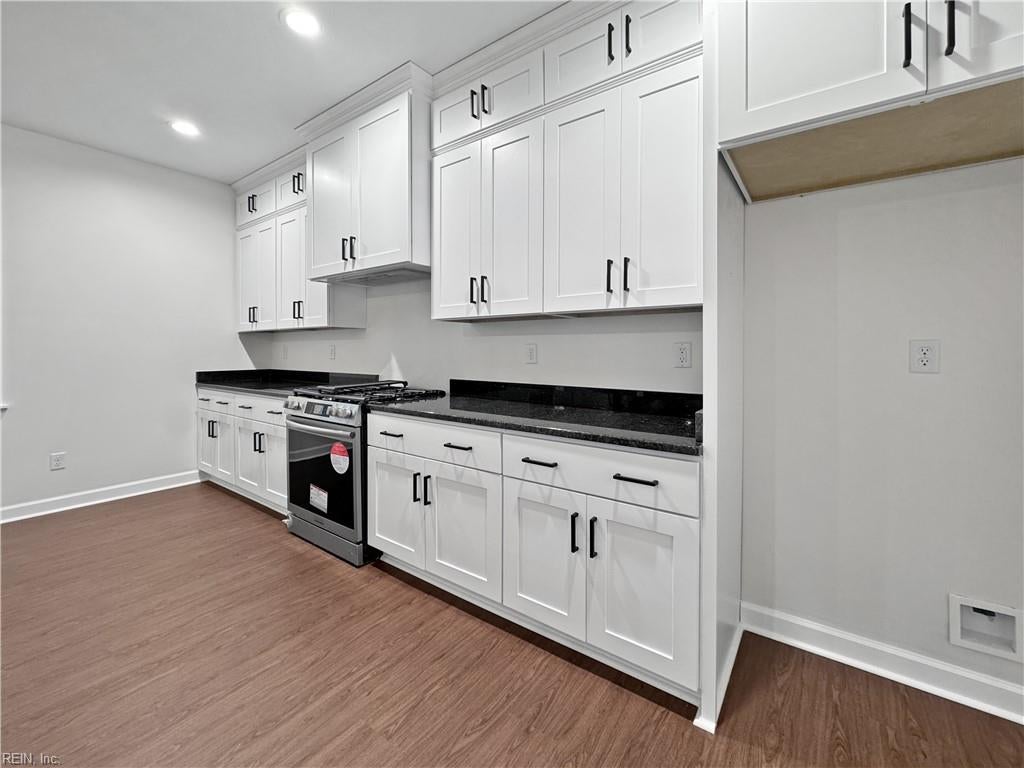 105 Lands End DR