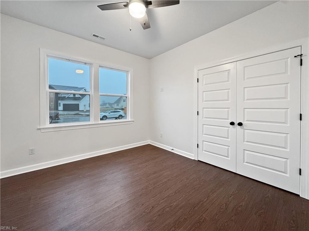 105 Lands End DR