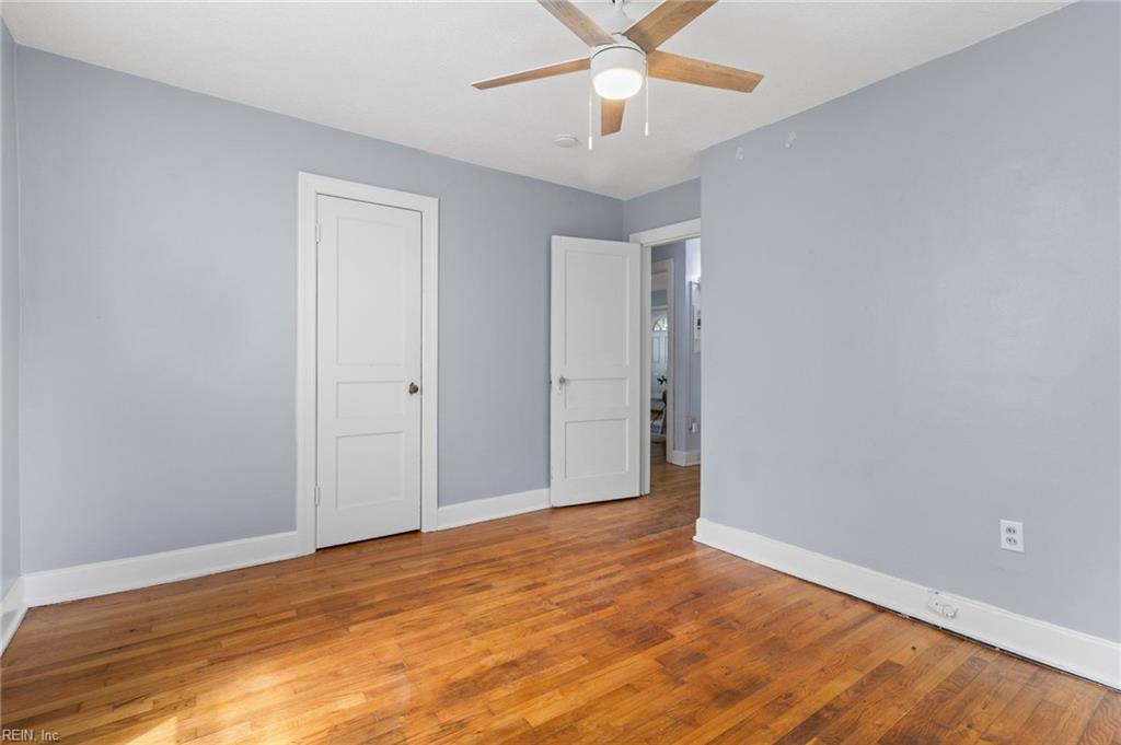 3730 Lenoir CIR