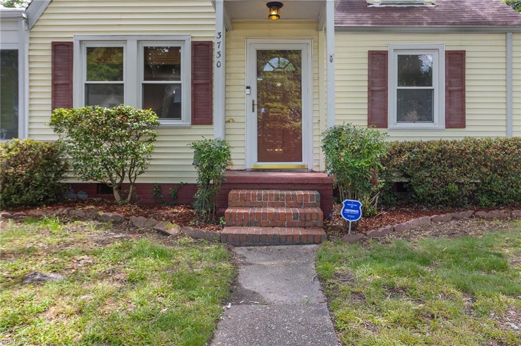 3730 Lenoir CIR