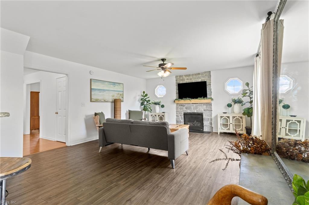503 Princess Anne CIR
