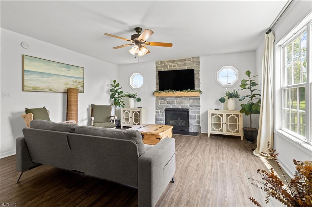 503 Princess Anne CIR