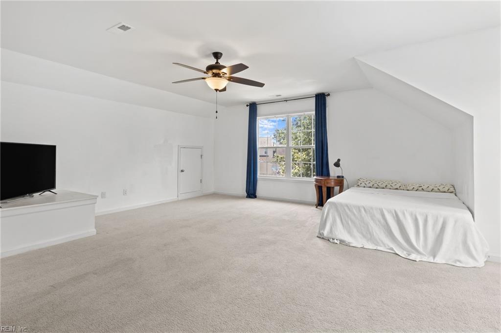 503 Princess Anne CIR