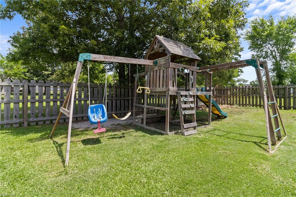 503 Princess Anne CIR
