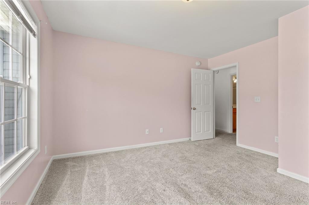 503 Princess Anne CIR