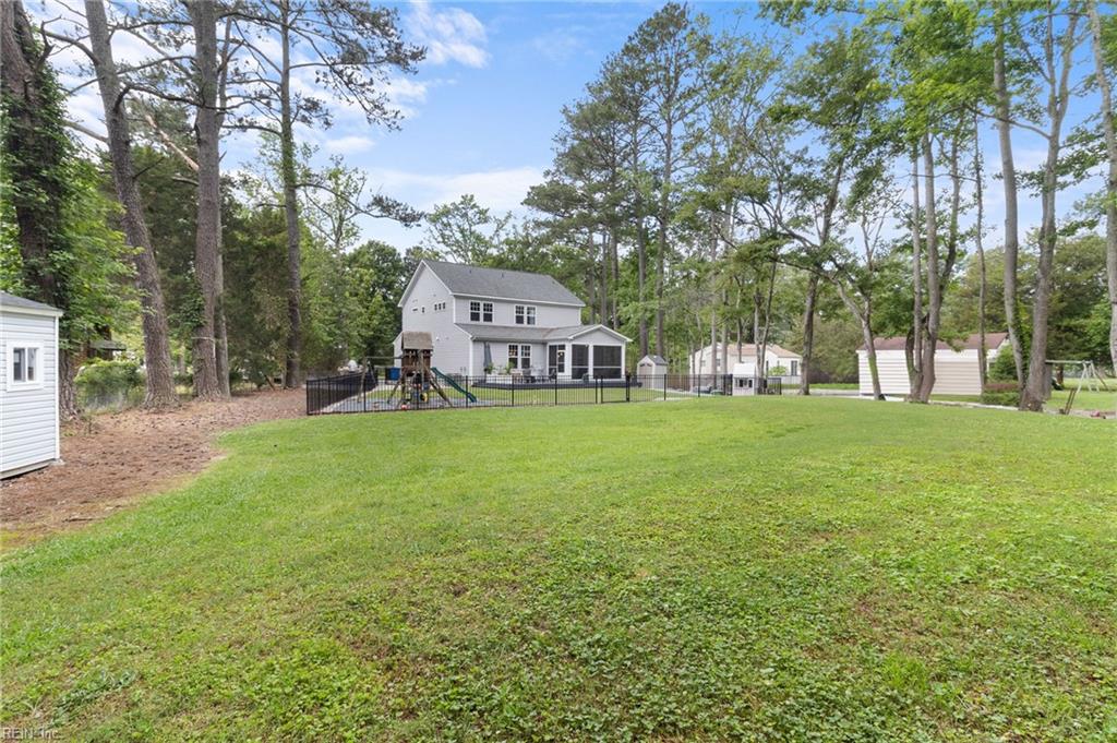 3716 West Neck RD