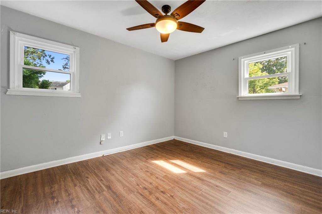 525 Water Oak RD
