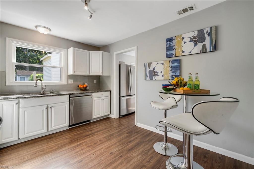 525 Water Oak RD