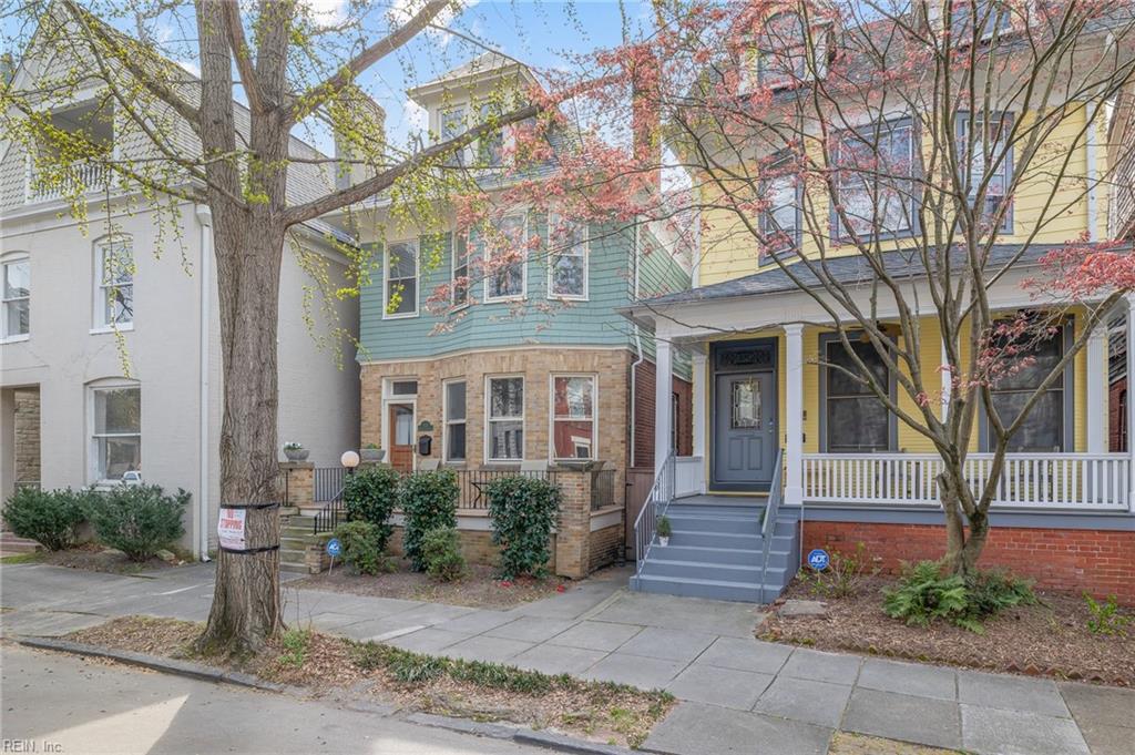 423 Warren CRES