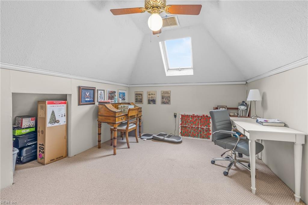 423 Warren CRES