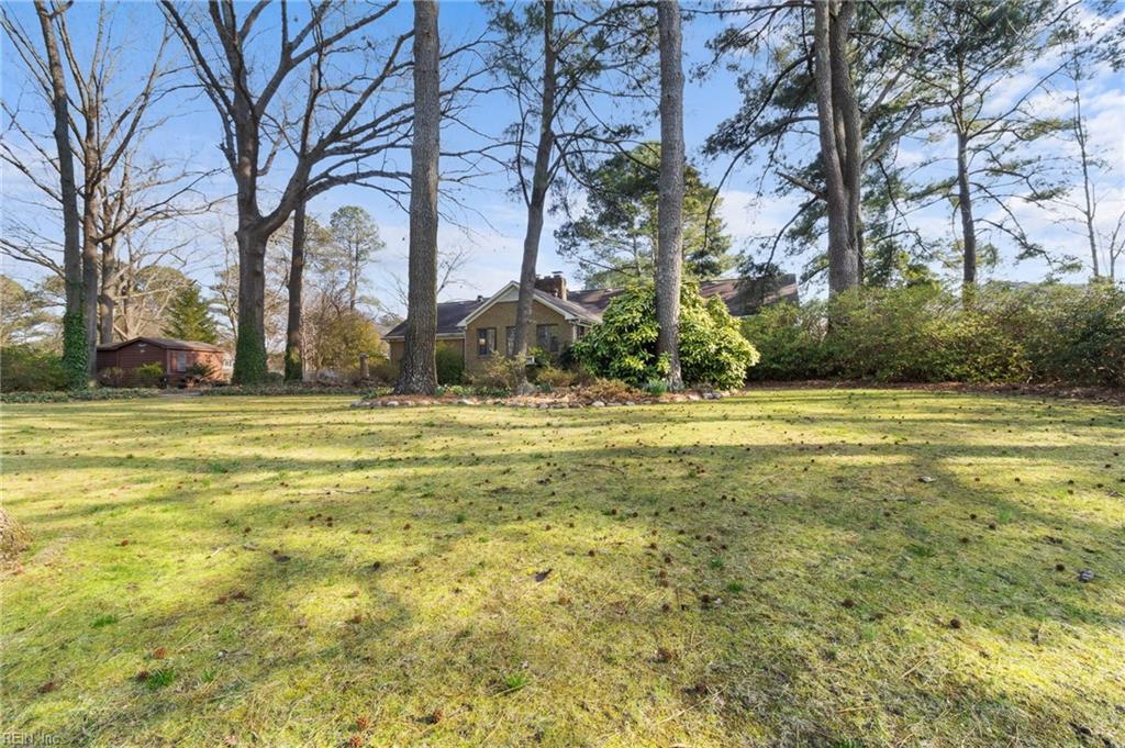 49 Carriage Hill DR