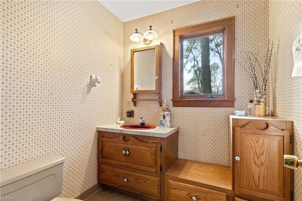 49 Carriage Hill DR
