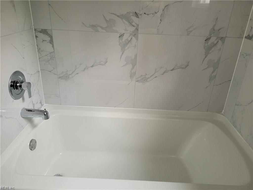 1107 Redgate AVE 1