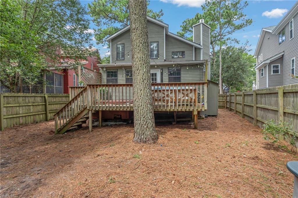 2221 Sunvista DR
