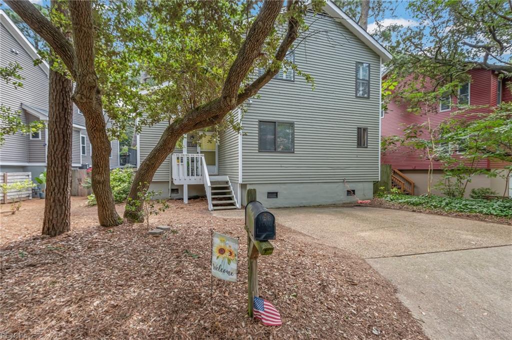 2221 Sunvista DR
