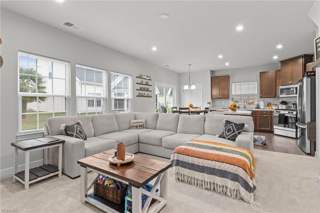 306 Egret CT