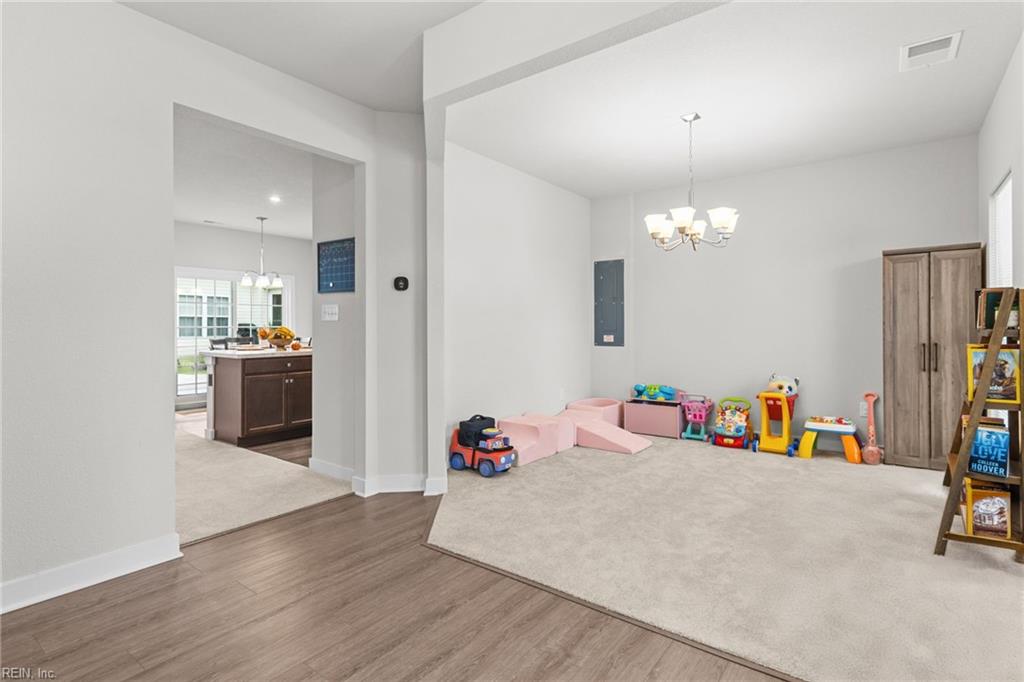 306 Egret CT