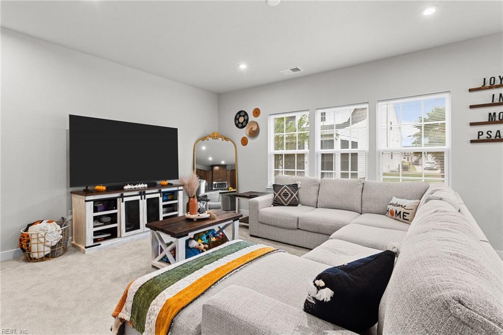 306 Egret CT
