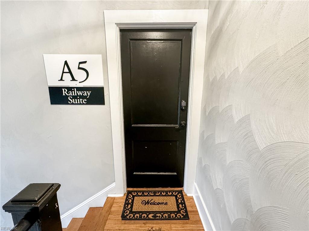832 Brandon AVE A5