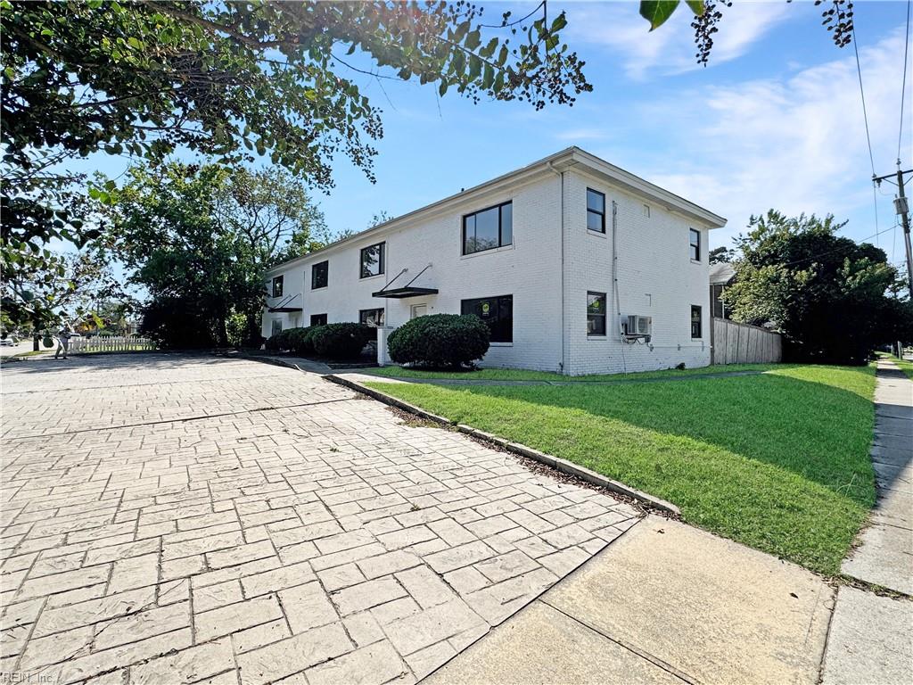 1601 Kingston AVE