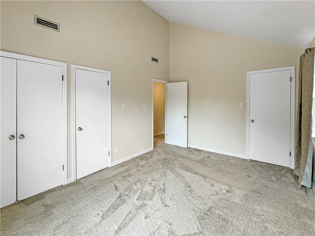 2261 Powhatan AVE