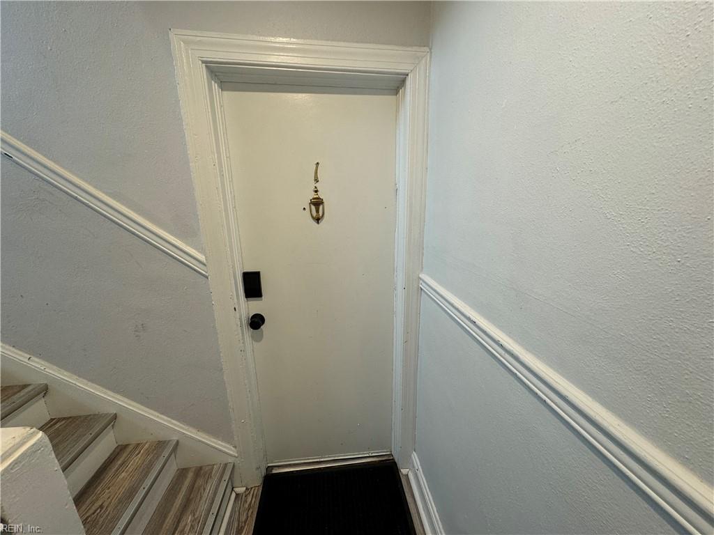 1101 Redgate AVE 1