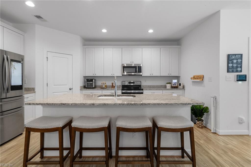 2556 Fieldsway DR