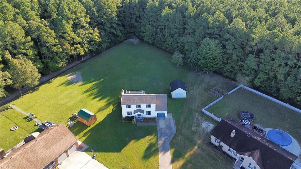 1112 Meadow DR