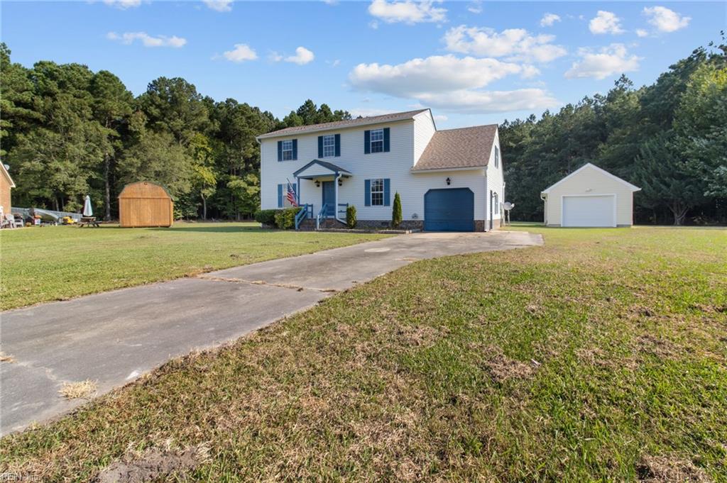 1112 Meadow DR