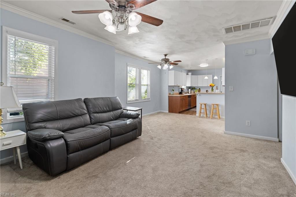 119 Woodview AVE