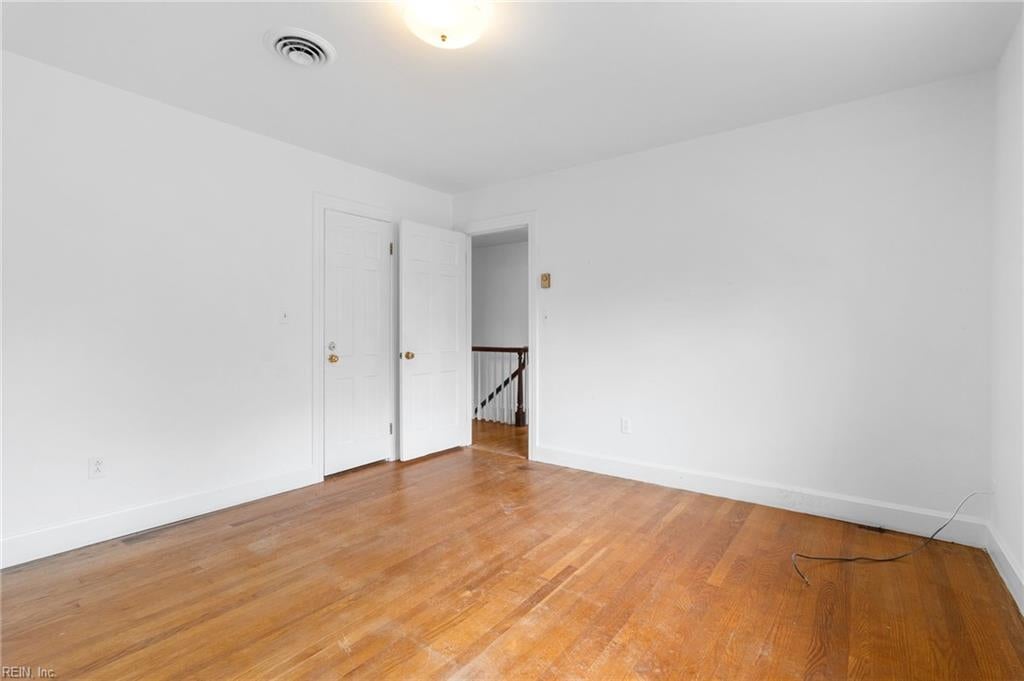100 Southampton RD