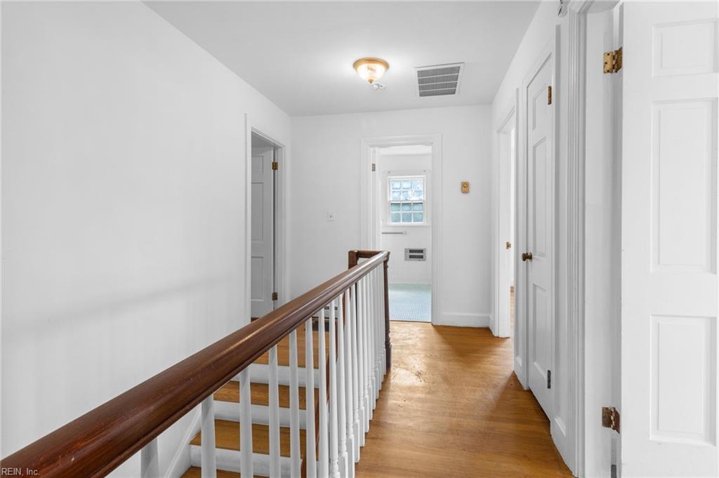 100 Southampton RD