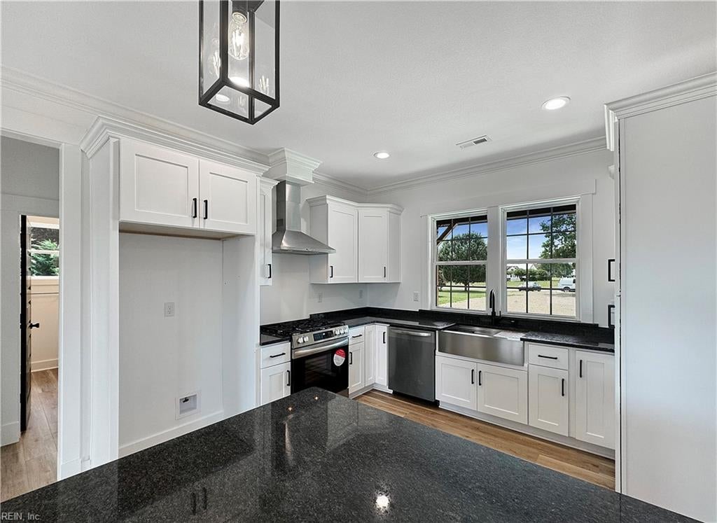 122 Grandview DR