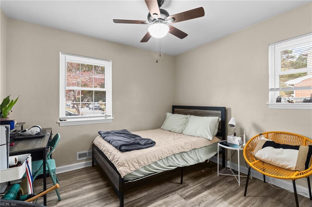 2365 N Wolfsnare DR