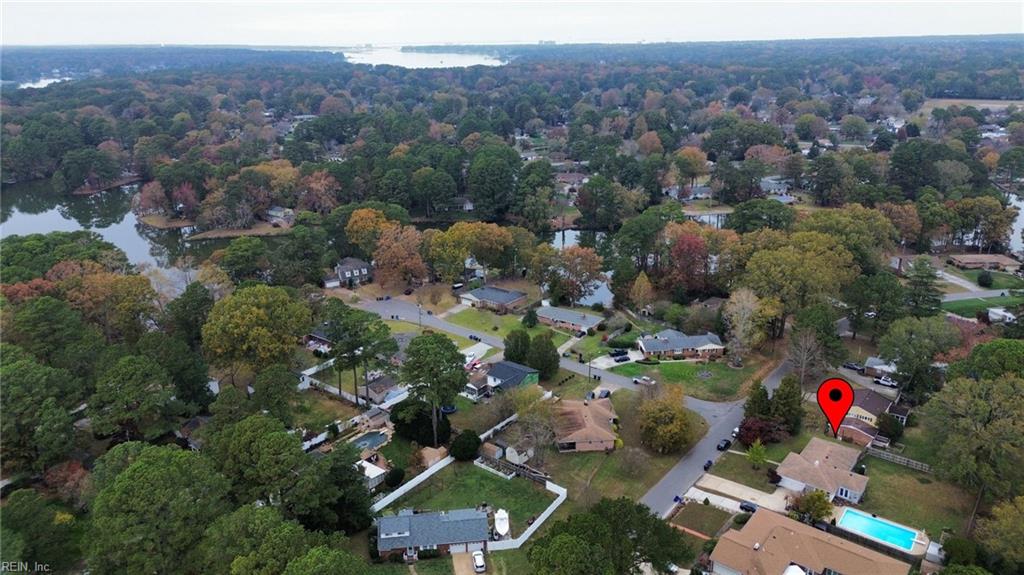 2365 N Wolfsnare DR