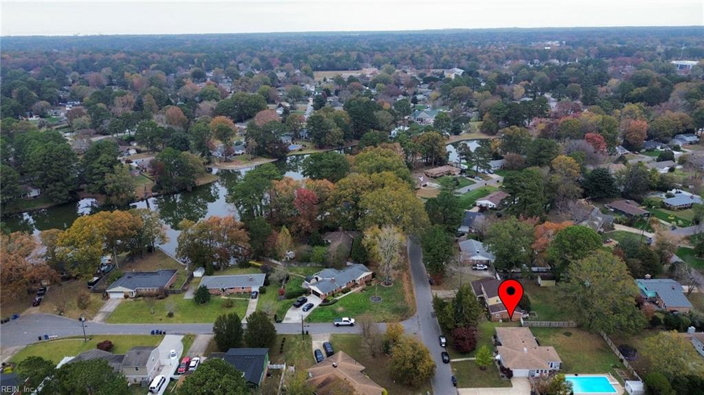 2365 N Wolfsnare DR