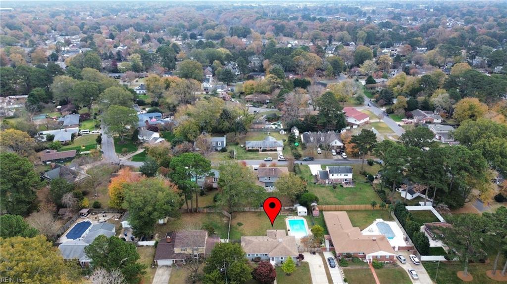 2365 N Wolfsnare DR