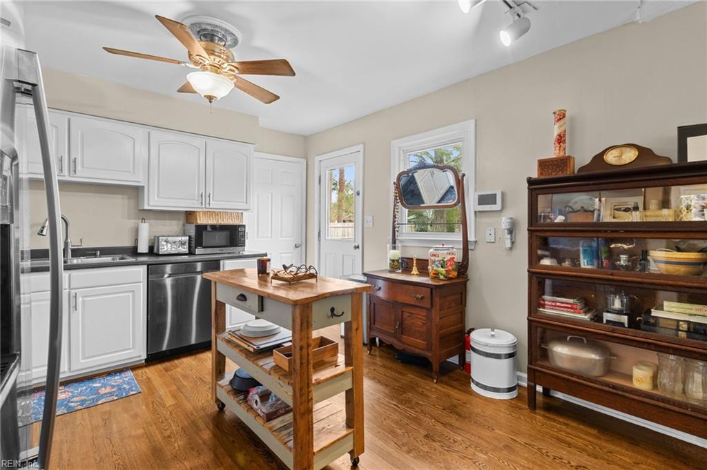 2365 N Wolfsnare DR