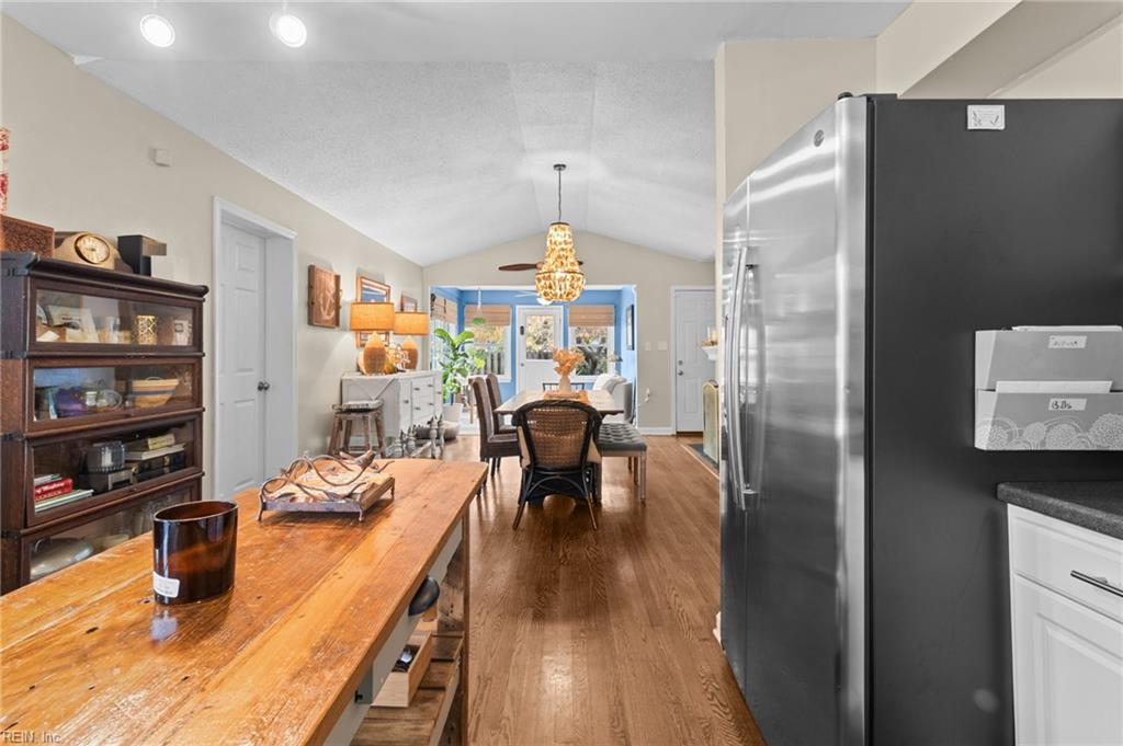 2365 N Wolfsnare DR