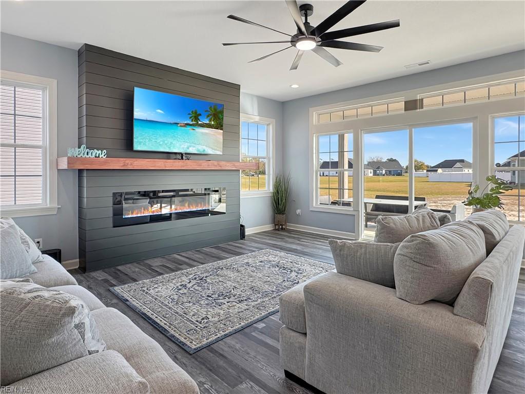 516 Keel WAY