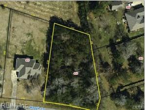 914 Maggie LN