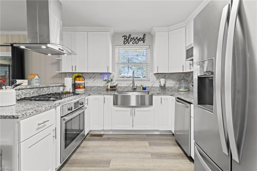 3212 Camellia DR