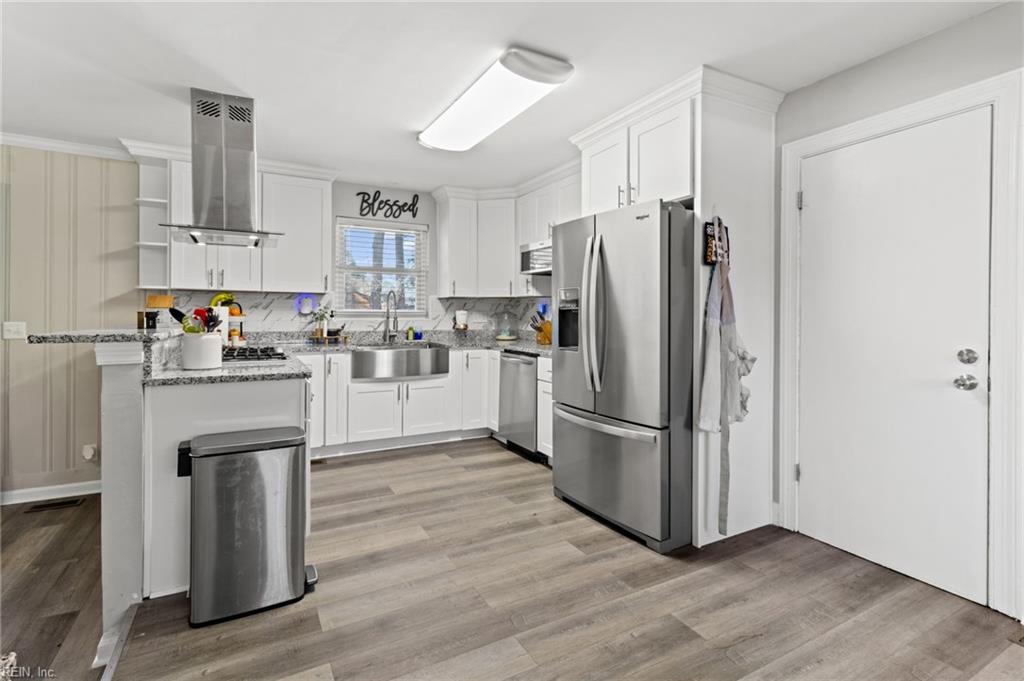 3212 Camellia DR