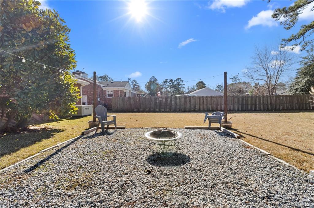 3212 Camellia DR