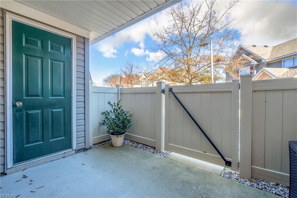 3836 Lasalle DR 107