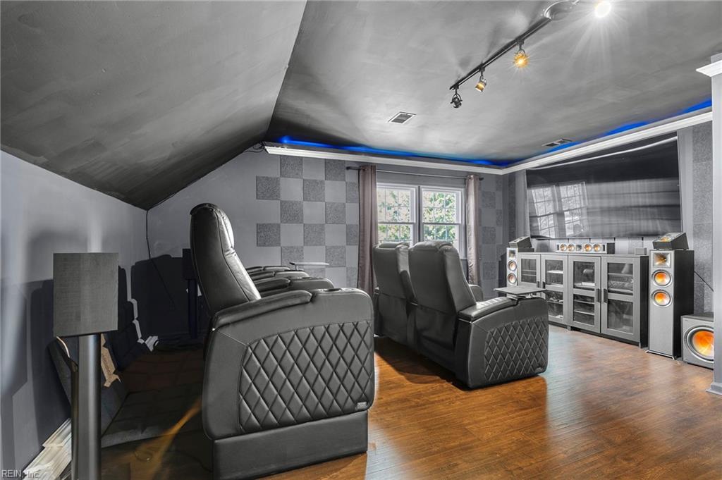 4320 Lookout RD