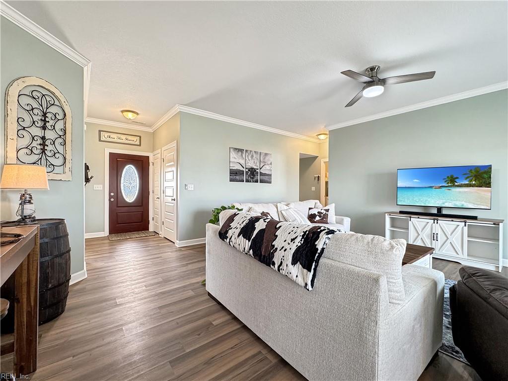 504 Keel WAY